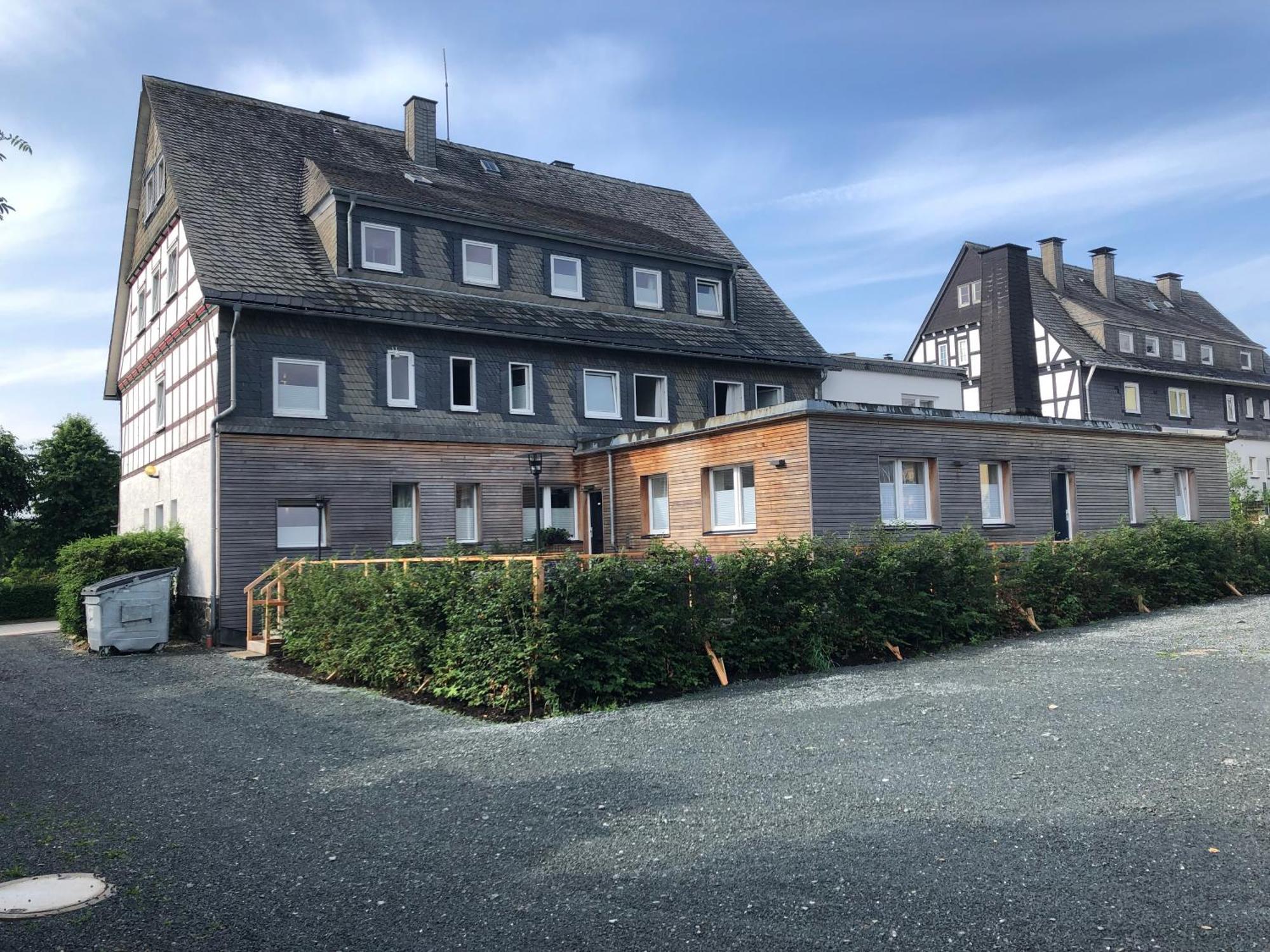 Zwei Loewen Apartment