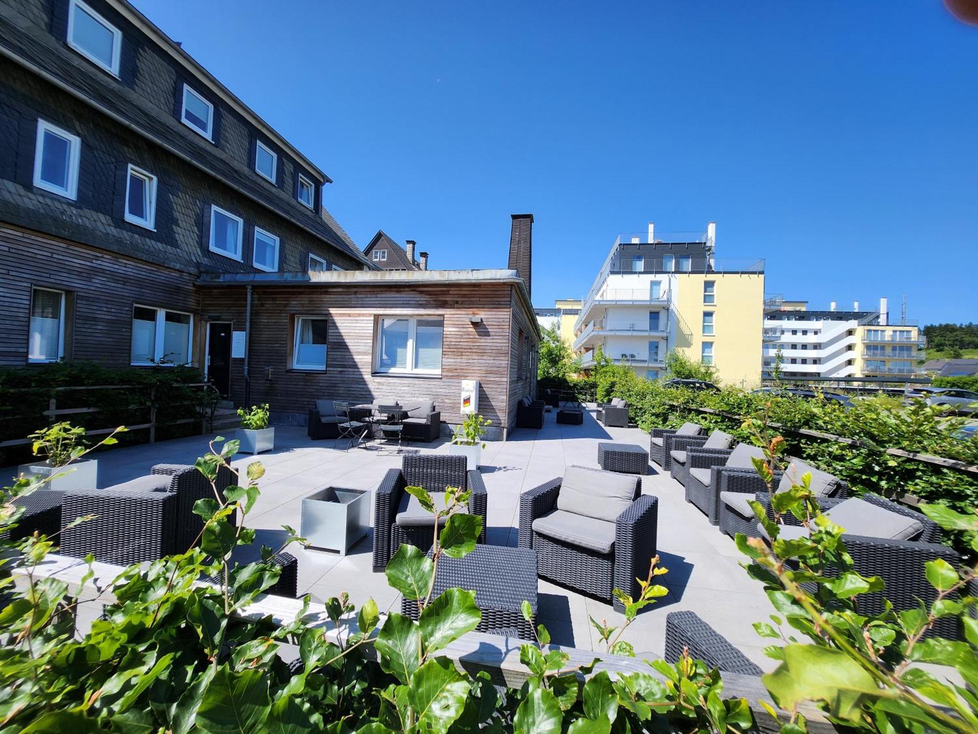 Zwei Loewen Apartment *